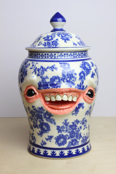 01 - Delft Face Jar