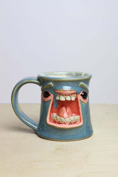 31 - Face Mug - SECOND